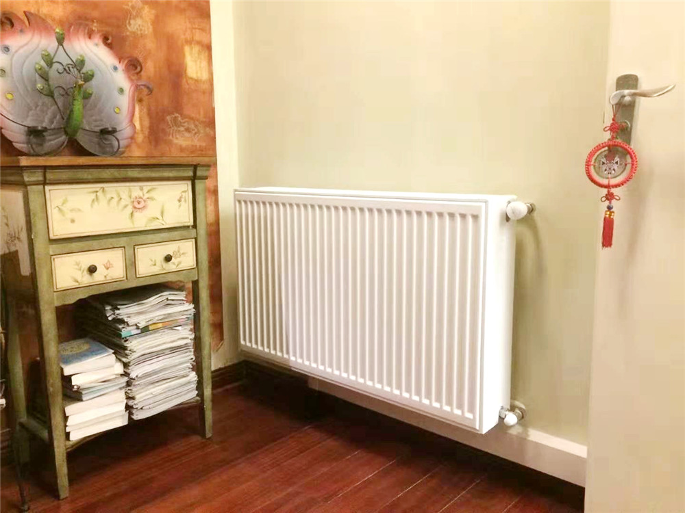 长沙枫丹丽舍胡先生，在怡生暖通签订地暖合同